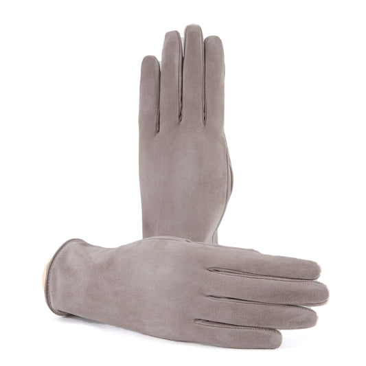 Soft grey suede leather gloves featuring a palm opening and luxurious cashmere lining, showcasing Italian elegance and craftsmanship.