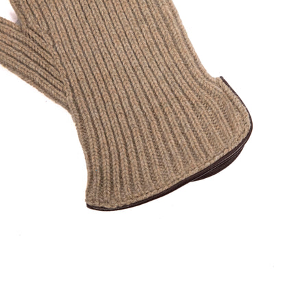 Men's natural cashmere gloves with side opening and chrome-free leather piping