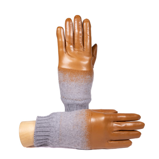 Ladies' nappa leather gloves with a soft grey wool cuff, blending elegance and warmth in a stylish design.