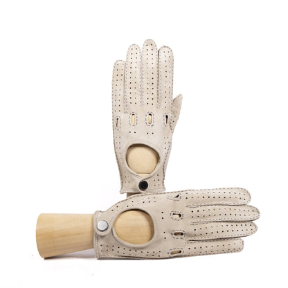 Men's unlined hand-stitched suede driving gloves with button closure - Ecru 1