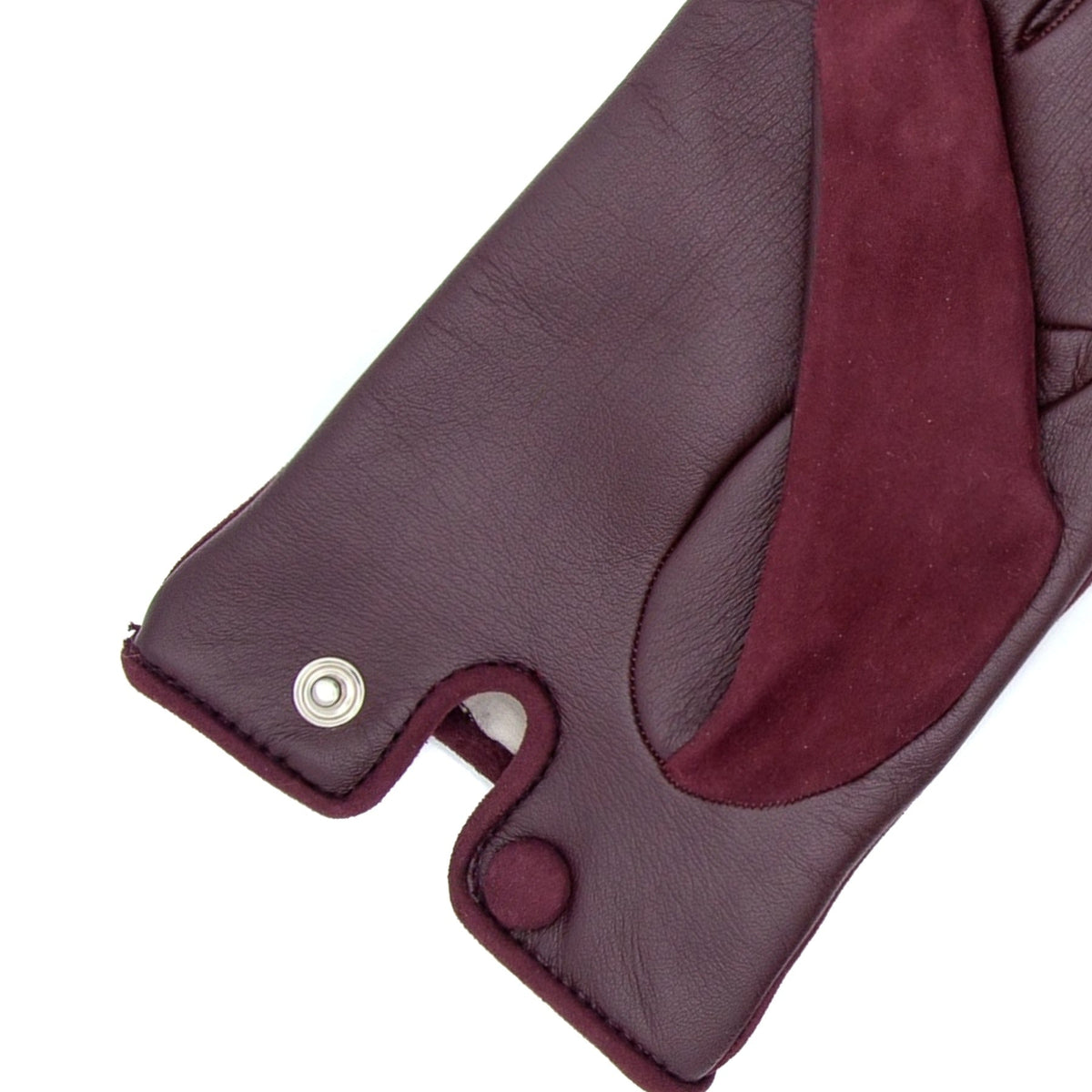 Nettuno: touchscreen leather gloves with a shower-proof suede top